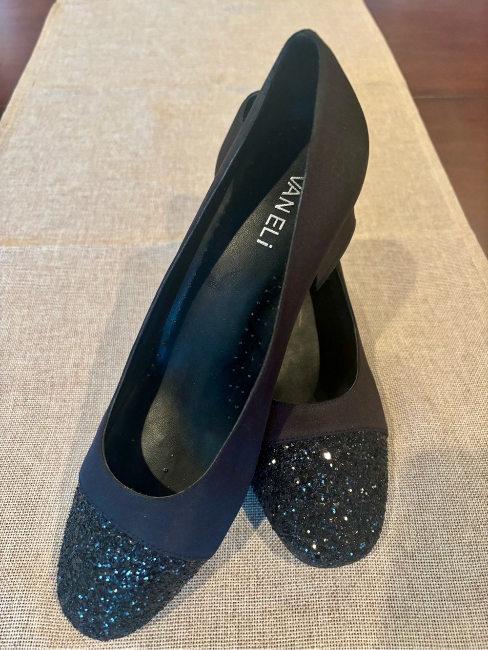 Vaneli Black Glitter Cap-Toe Low Heal Shoe